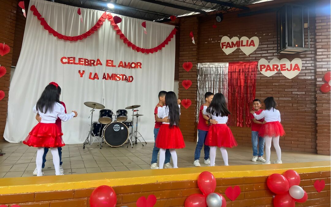 Celebramos el amor y la amistad con sentido