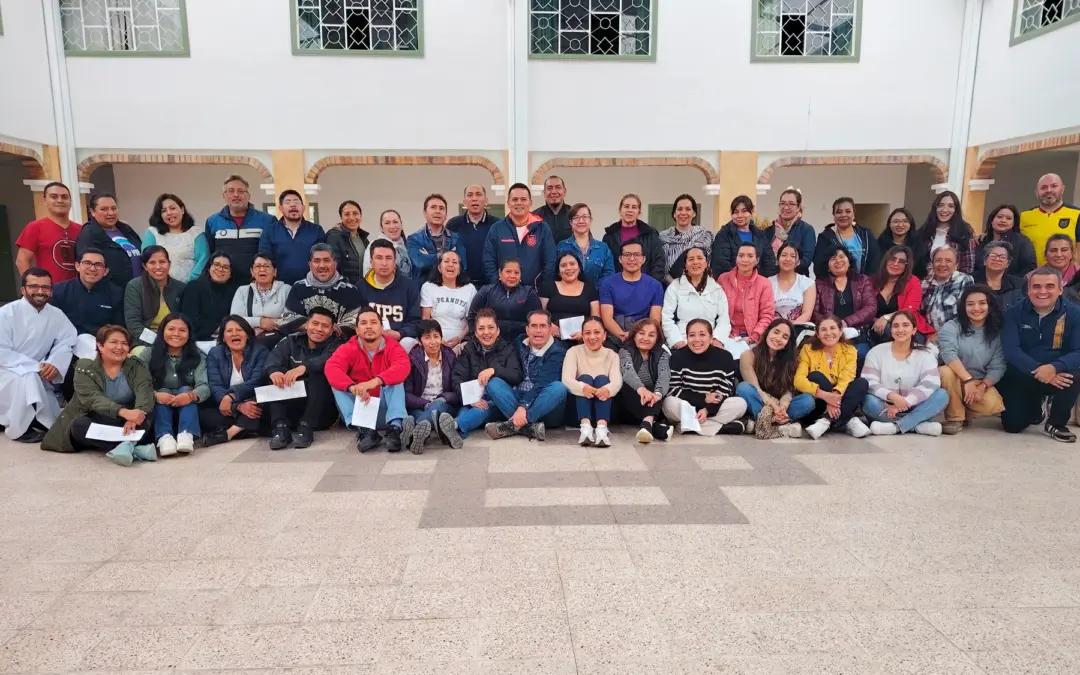 Caminar en Esperanza, fortaleciendo a nuestros educadores